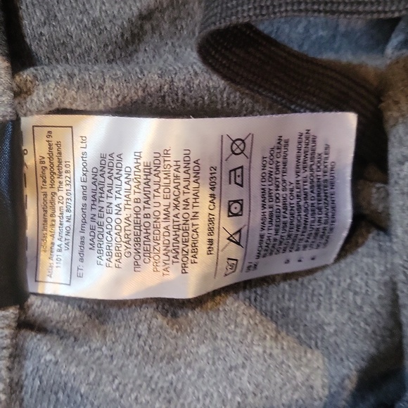 Adidas - Picture 4 of 4